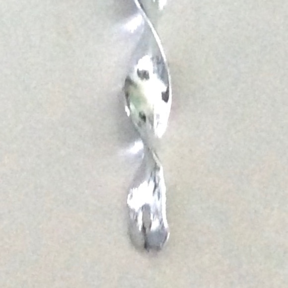 Set of 6 Hanging Twisted Wavy Silver-Tone Aluminum Icicle Ornaments - Picture 5 of 5